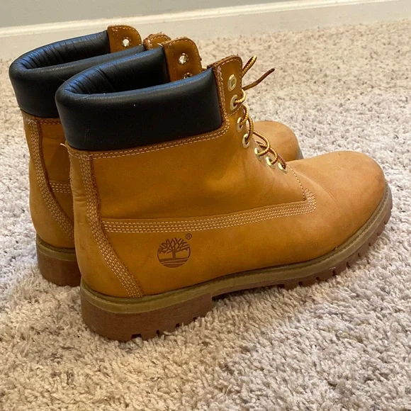 Timberland | Shoes | Size 2 Timberlands Excellent Condition 